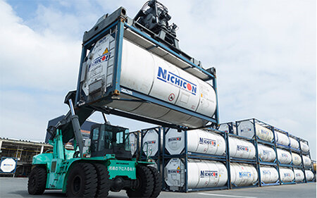 MOL, Nichicon launch tank container service